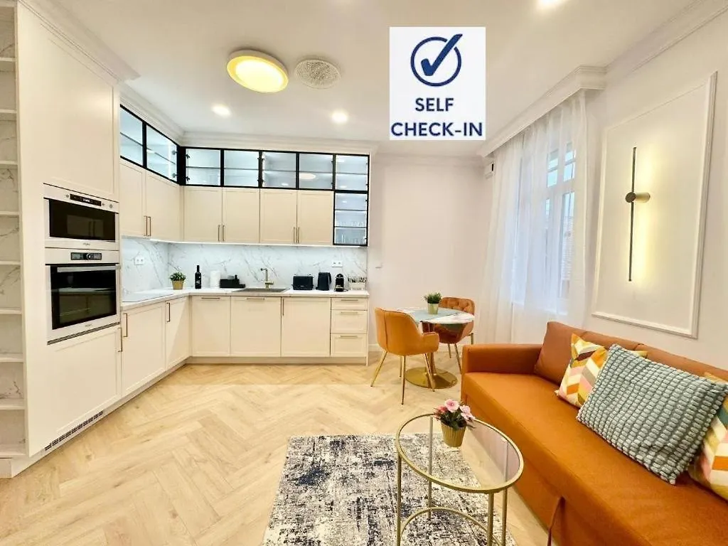 Buda Mini Suite 부다페스트 0*,